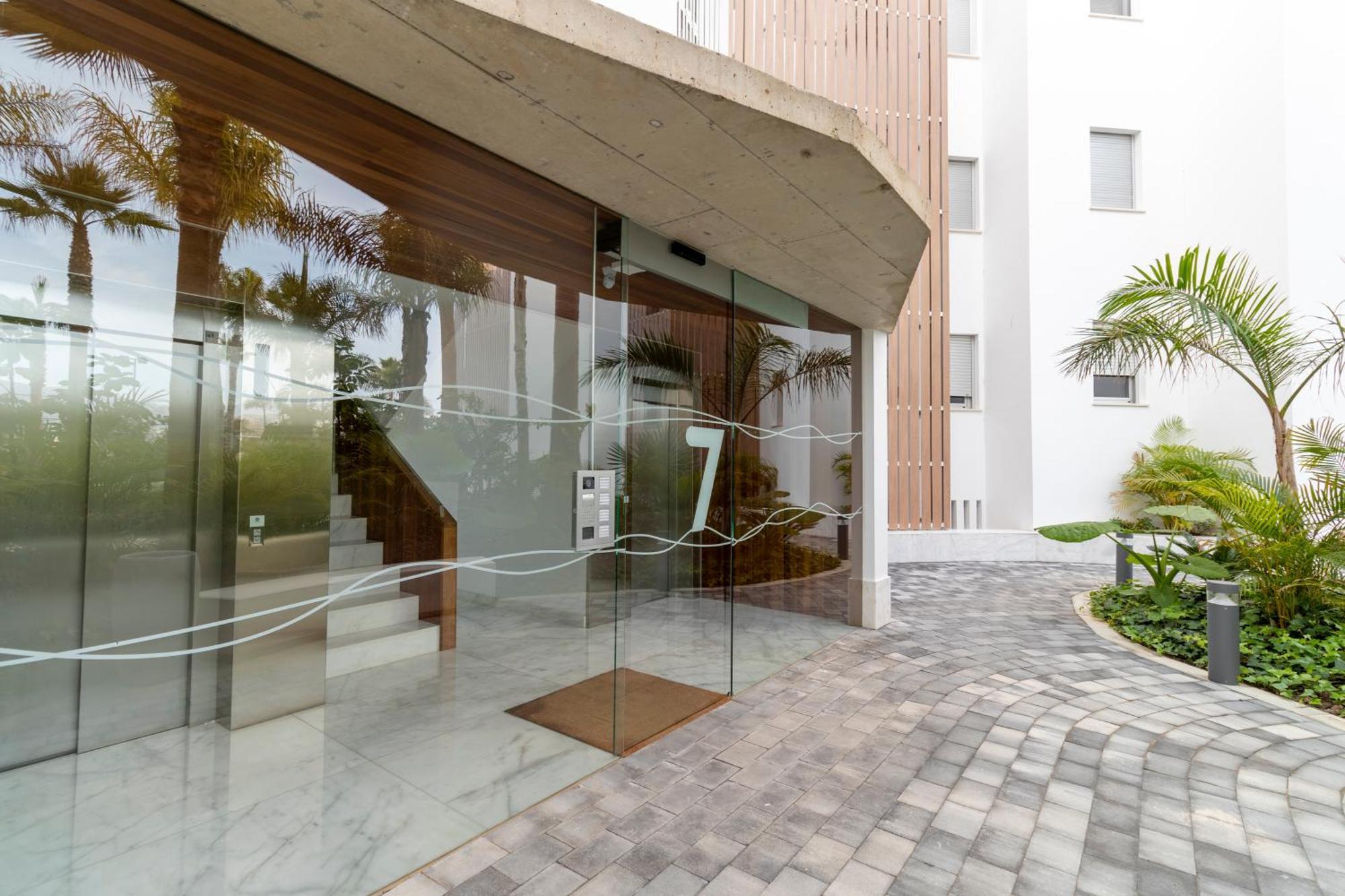 Rentitspain Apartamento Serena Terraza Con Vista A Golf Motril Exterior foto